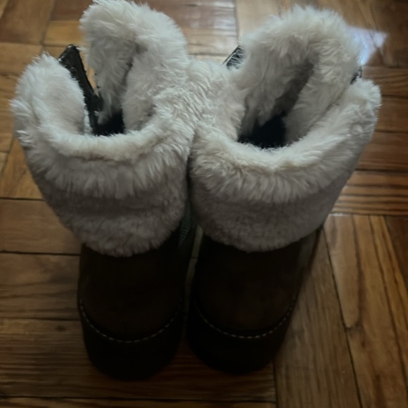 Timberland olive boots with faux fur size: 6.5 no box - Picture 4 of 8